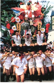 博多祇園山笠行事（写真集「にっぽんの祭り」から）