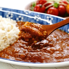 減塩チキンカレー（提供）