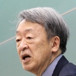 「コロナでできた時間を有意義に使い、自分で学びを広げて」と呼び掛ける池上さん＝関西学院大学神戸三田キャンパス