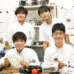 日本一に輝いた（右上から時計回りに）西涼太朗さん、帯刀健一さん、杉森敬太さん、南皓太さん＝三田学園