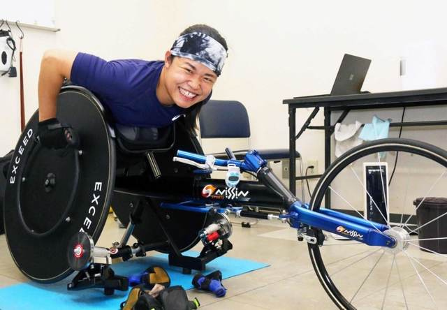 パラリンピック・パリ大会出場を目指す車いす陸上の北浦春香さん＝三田市