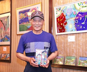 赤木政則さん＝三田市駅前町