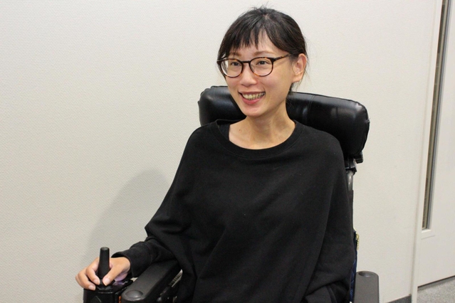 「どんな人生でも楽しめるよと伝えたい」と話す溝口靖子さん＝三田市内