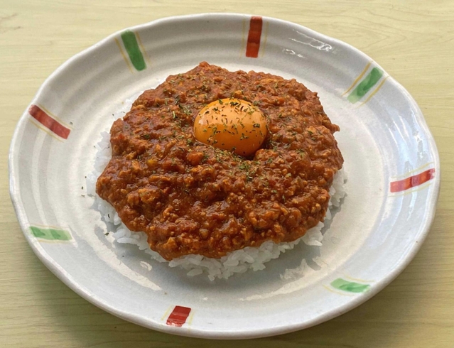 最優秀賞に選ばれた「お肉たっぷりキーマカレー」