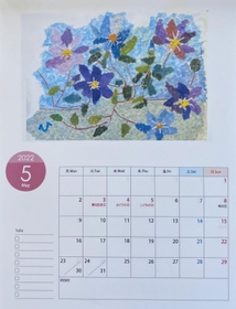 ちぎり絵や水彩画など、メンバーの個性があふれる