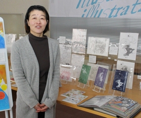 イラストレーターの池上典衣さん＝三田市四ツ辻