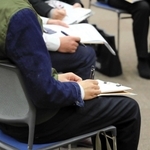 ＮＰＯ法人が開催する講座へ参加した＝三田市内