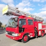 三田市がインターネットオークションに出品した１５メートル級はしご車（市提供）