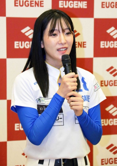 モデルや俳優としても活躍する椿梨央選手＝三田市三田町