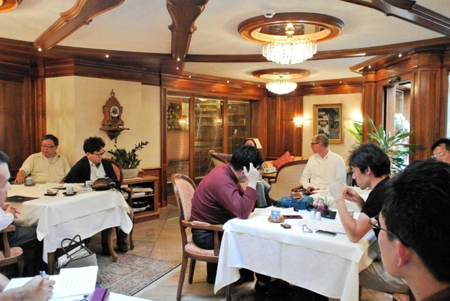 ホテルのレストランで研修