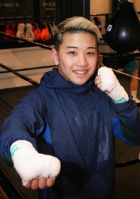 世界王者狙う」ボクシング大成ジムの尾崎優日選手 プロ転向を決意