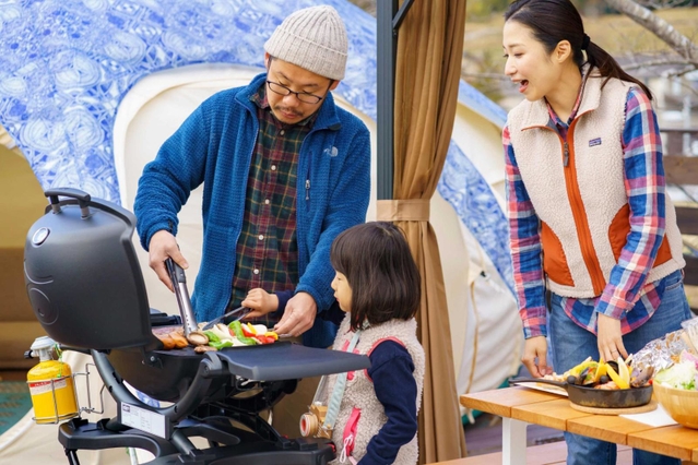 週末は家族連れらでにぎわう（提供）