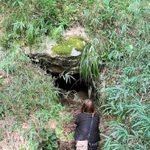 青石古墳の入り口