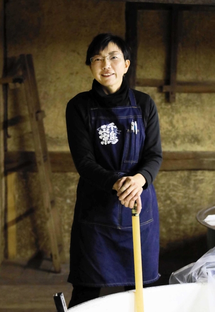 ６代目当主となった岡村理恵さん＝三田市木器