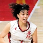 高校時代は香川の強豪・英明でプレーした＝母美穂さん提供