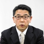 三田市長選に立候補を表明した多宮健二氏＝三田市役所