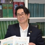 議会事務局長・入江正浩さん