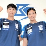 アジアカップでベストナインに輝いた兵庫ブルーサンダーズの黄巧芸選手（右）と陳暁梅選手＝三田市高次２
