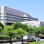 再編統合が進められている三田市民病院＝三田市けやき台３