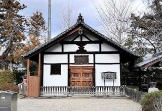 光明皇后が創建した法華寺の蒸し風呂