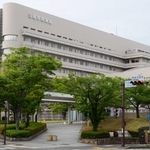 ２０２６年度から指定管理者制度の導入を予定する三田市民病院＝三田市けやき台３