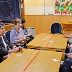 高齢者にとってかけがえのない居場所となっている「高平の里」。集まると話が尽きない＝三田市下里