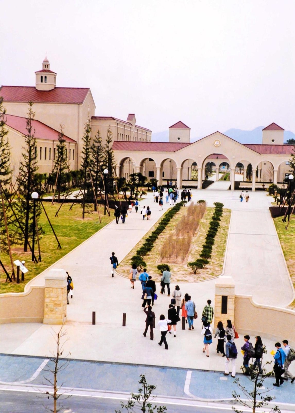 関西 学院 大学 神戸 三田 キャンパス