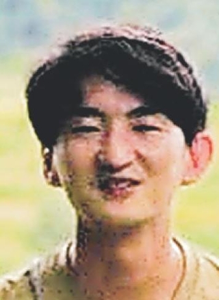 衛藤彬史研究員