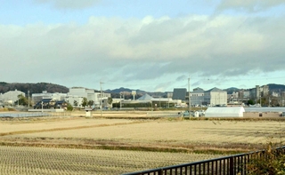 上野台中学校と八景中学校を統合し、新設される中学校の整備予定地＝三田市川除