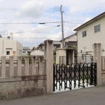 石碑などを建てる方針が固まった「忠魂堂」の跡地＝三田市三田町