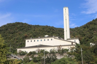 １９９２年から稼働しているクリーンセンター＝三田市香下