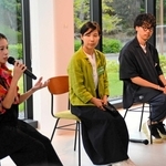 起業への思いや背景について語る（左から）郡香苗さん、椎木ゆかりさん、菊地凌輔さん＝三田市学園４