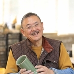 三田青磁を手がける陶芸家、伊藤瑞宝さん（撮影・小林良多）