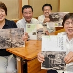 波賀森林鉄道の冊子を発行した波賀元気づくりネットワーク協議会のメンバー＝宍粟市波賀町上野