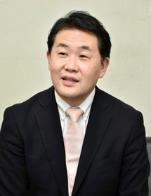 池畑浩太朗氏