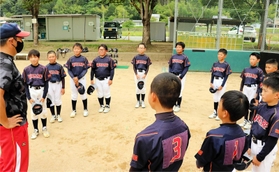 初の全国大会出場を決めた「佐用ＷＨＡＲＰジュニア」の選手＝佐用町林崎