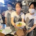 自社製造の揖保乃糸など乾麺も販売する「麺乃家」＝たつの市龍野町旭町