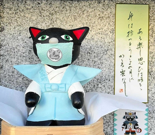 大石内蔵助の切腹場面と辞世の句の展示＝赤穂市加里屋（マエカワマサミさん提供）