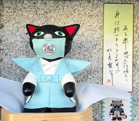 大石内蔵助の切腹場面と辞世の句の展示＝赤穂市加里屋（マエカワマサミさん提供）