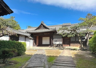 国指定重文の堀家住宅の主屋（堀紀弘さん提供）