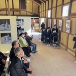 龍野城下町にアートを展示する「町ぢゅう美術館」の開会式＝たつの市龍野町下川原