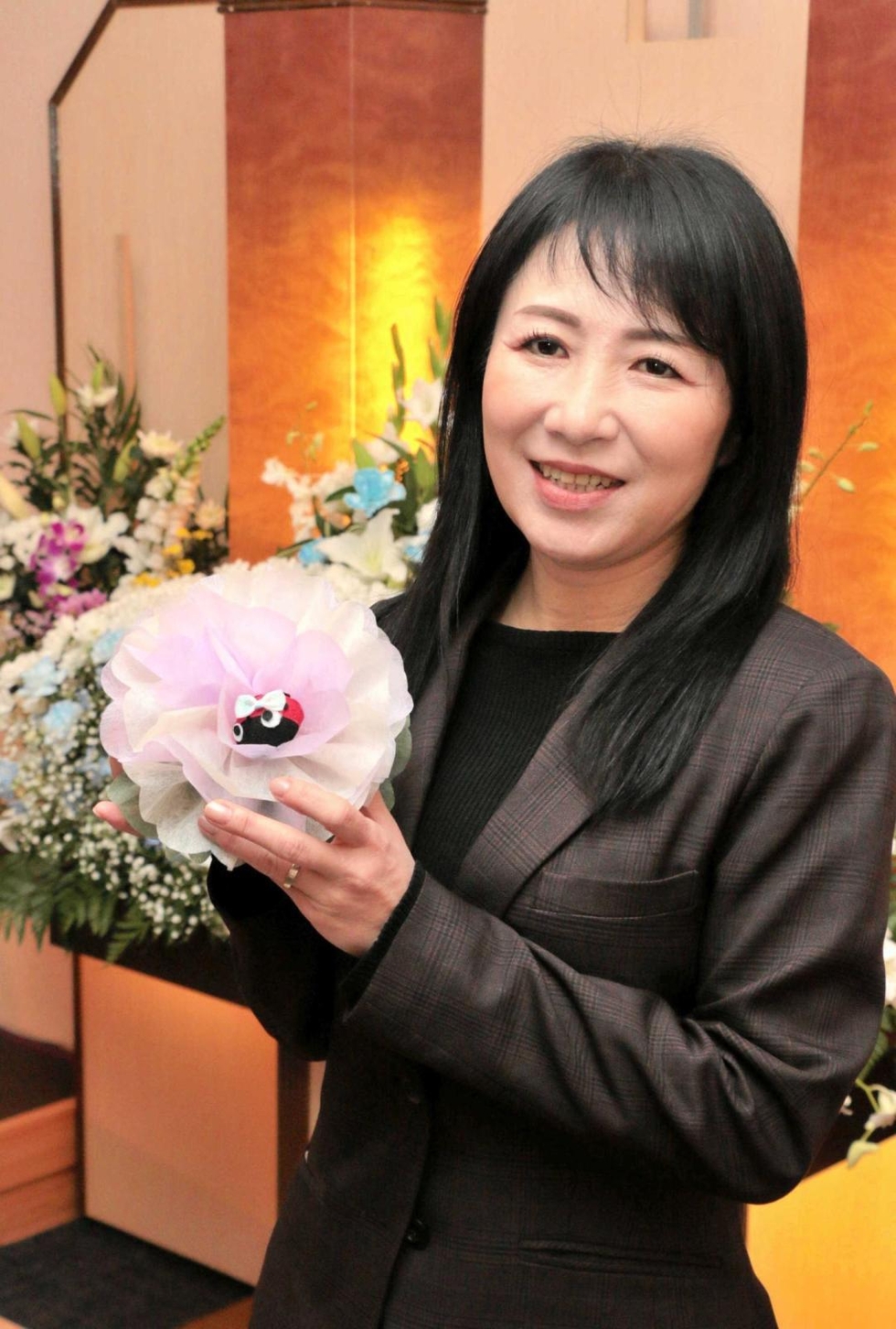 播磨びと＞命の大切さ伝え続ける 葬儀社社長・藤井亜紀さん(51)|西播