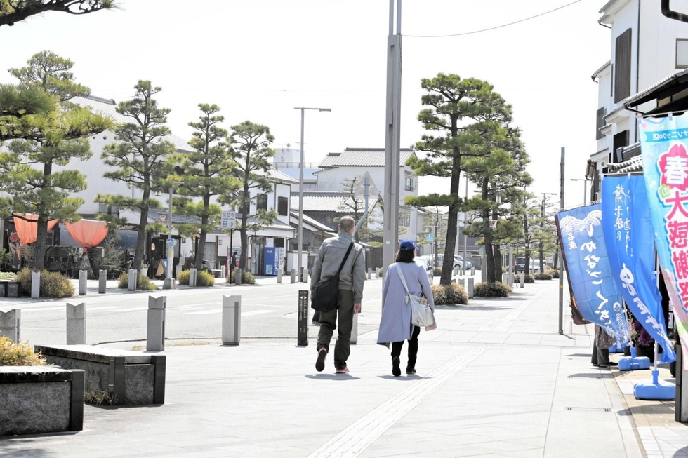 忠臣蔵やカキ、温泉…多彩な資源、観光振興にどう生かす まちのにぎわい