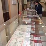 柳田国男生誕150年 故郷福崎との関わりたどる 証書や手紙など83点 記念