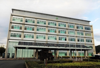 宍粟市役所＝宍粟市山崎町