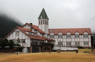 営業休止が決まったホテルモンテ・ローザ＝神河町長谷