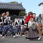 郷土の誇り　忠臣の列堂々と　赤穂義士祭パレード、6万人魅了  甲冑隊、義士娘らも華やかに
