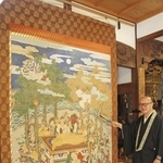 特別公開されている絹本着色仏涅槃図＝応聖寺、福崎町高岡