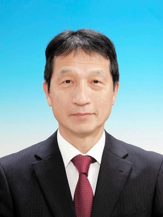 藤本浩士氏