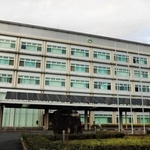 宍粟市役所＝宍粟市山崎町